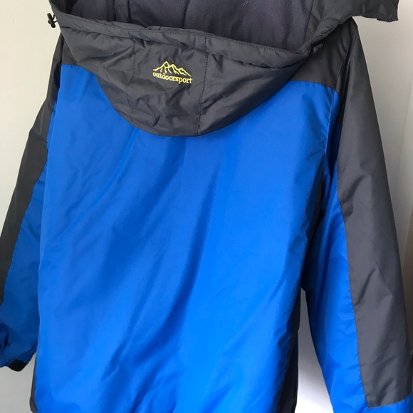 Winter jacket size M🔷🔷🔷🔷 - Picture 6 of 15